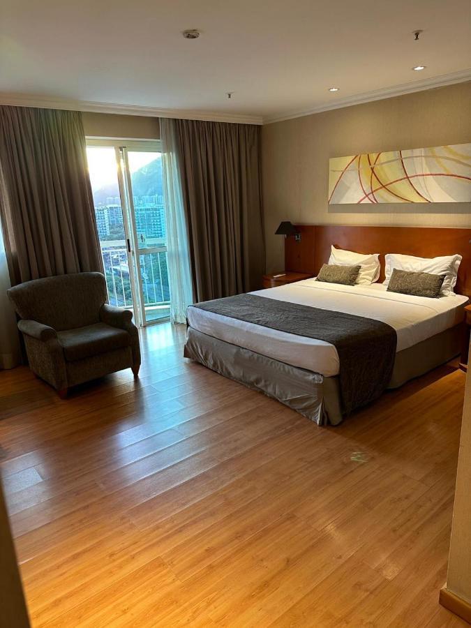 Flat Com Vista Panoramica -15- Na Barra Da Tijuca - Estacionamento Gratuito - Frigobar - Ar Condicionado - Piscina - Academia - Balsa Para Praia Gratis - Varanda - Vista Parcial Mar E Lagoa Ρίο ντε Τζανέιρο Εξωτερικό φωτογραφία