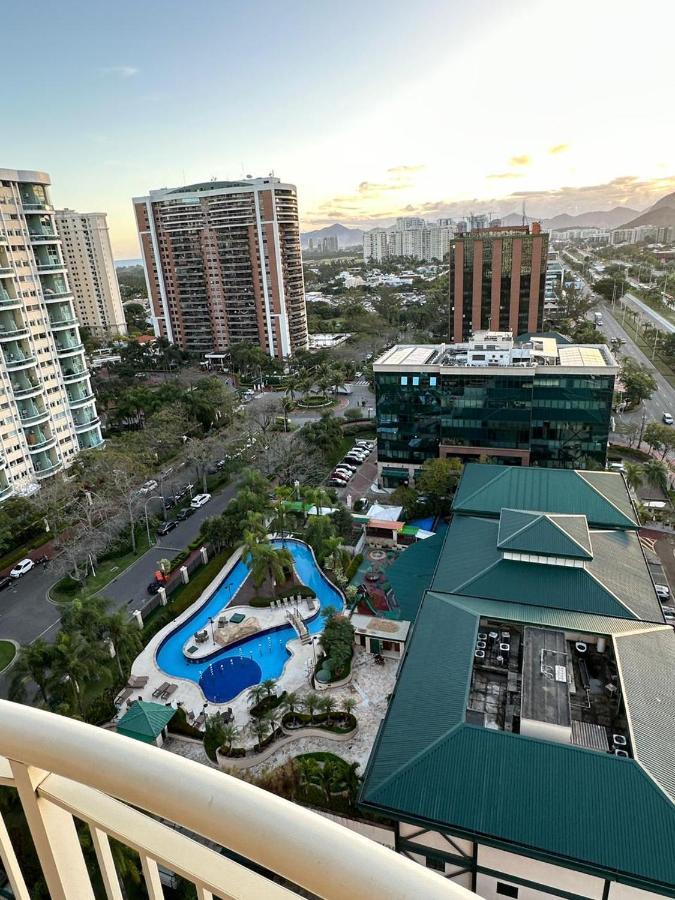 Flat Com Vista Panoramica -15- Na Barra Da Tijuca - Estacionamento Gratuito - Frigobar - Ar Condicionado - Piscina - Academia - Balsa Para Praia Gratis - Varanda - Vista Parcial Mar E Lagoa Ρίο ντε Τζανέιρο Εξωτερικό φωτογραφία