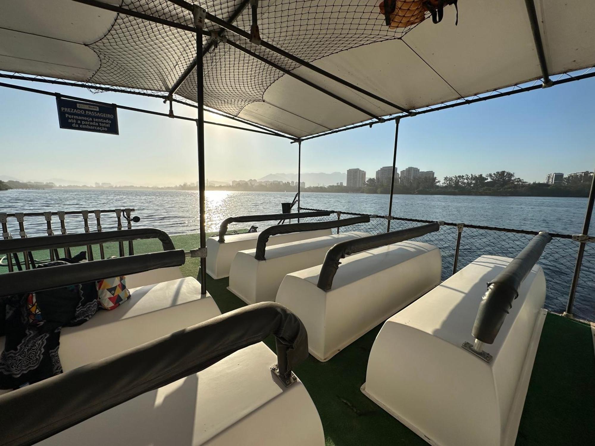 Flat Com Vista Panoramica -15- Na Barra Da Tijuca - Estacionamento Gratuito - Frigobar - Ar Condicionado - Piscina - Academia - Balsa Para Praia Gratis - Varanda - Vista Parcial Mar E Lagoa Ρίο ντε Τζανέιρο Εξωτερικό φωτογραφία